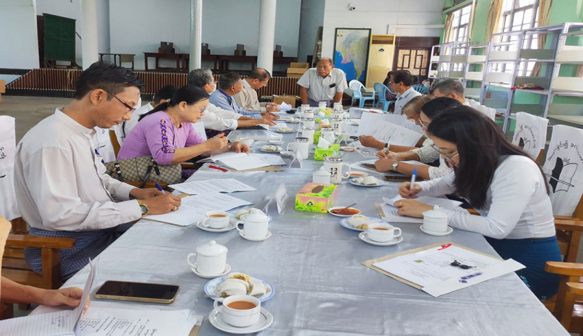 မြန်မာ့ရည်ညွှန်းကျမ်းစီစဉ်ရေးအဖွဲ့ အစည်းအဝေးကျင်းပ